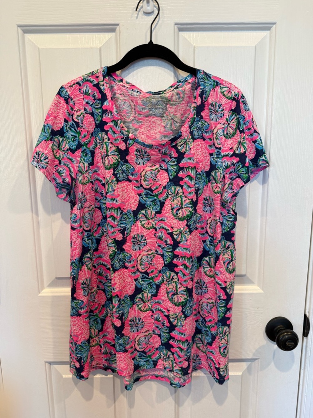 Lilly Pulitzer Pink, Navy & Aqua Floral Scoop Neck Top